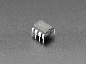 L9110H H-Bridge Motor Driver for DC Motors - 8 DIP - 2.5V-12V 800mA