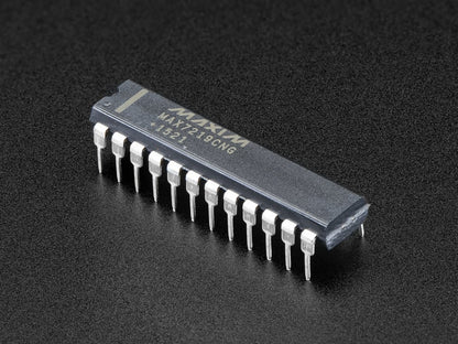 MAX7219CNG LED Matrix/Digit Display Driver